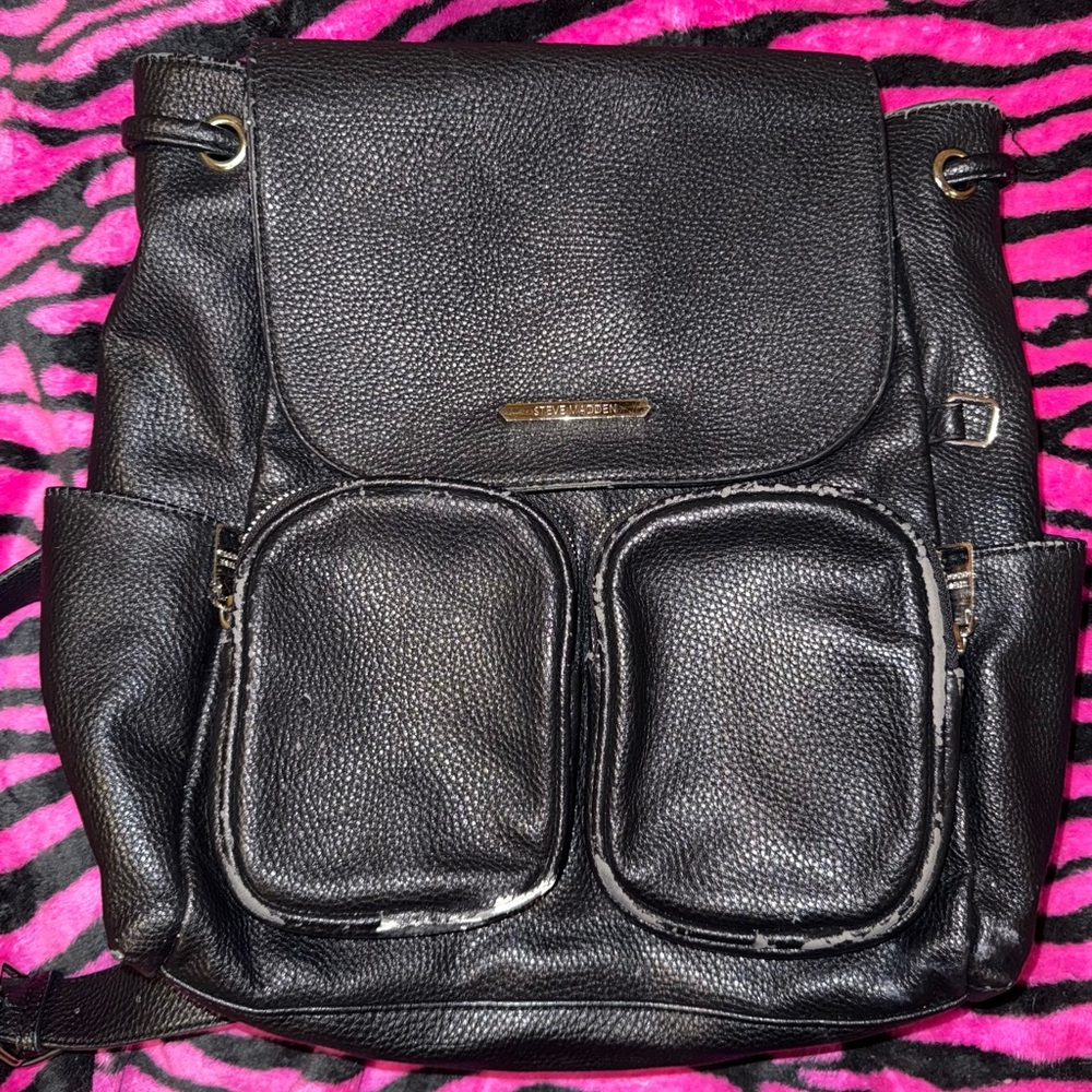 |SOLD!| Steve Madden Black Leather Backpack